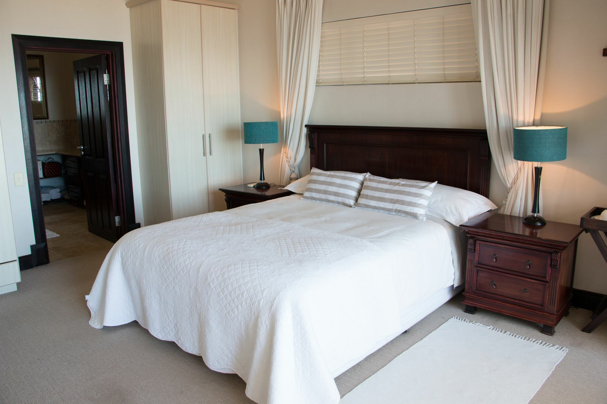 4 On Montagu Accommodation Mossel Bay Bagian luar foto