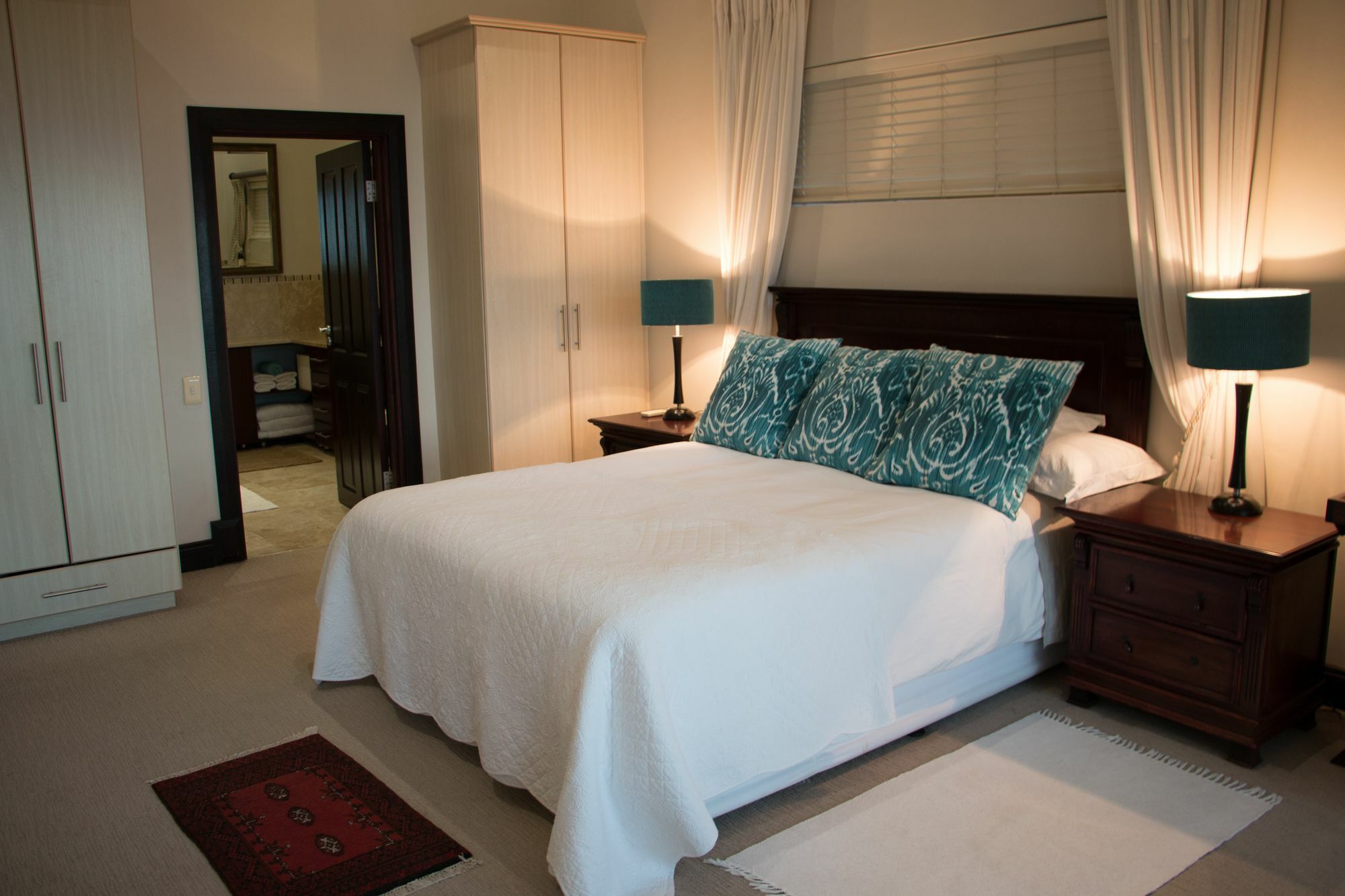 4 On Montagu Accommodation Mossel Bay Bagian luar foto