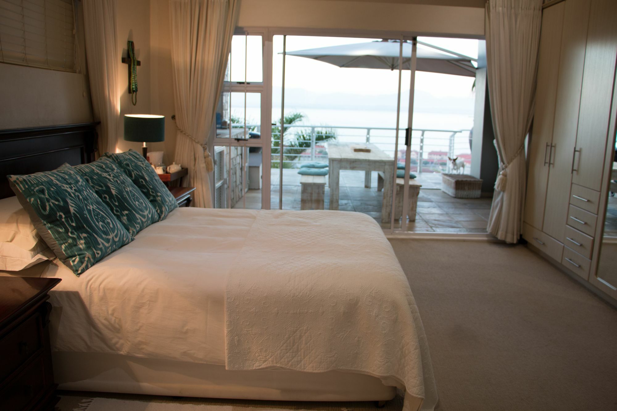 4 On Montagu Accommodation Mossel Bay Bagian luar foto