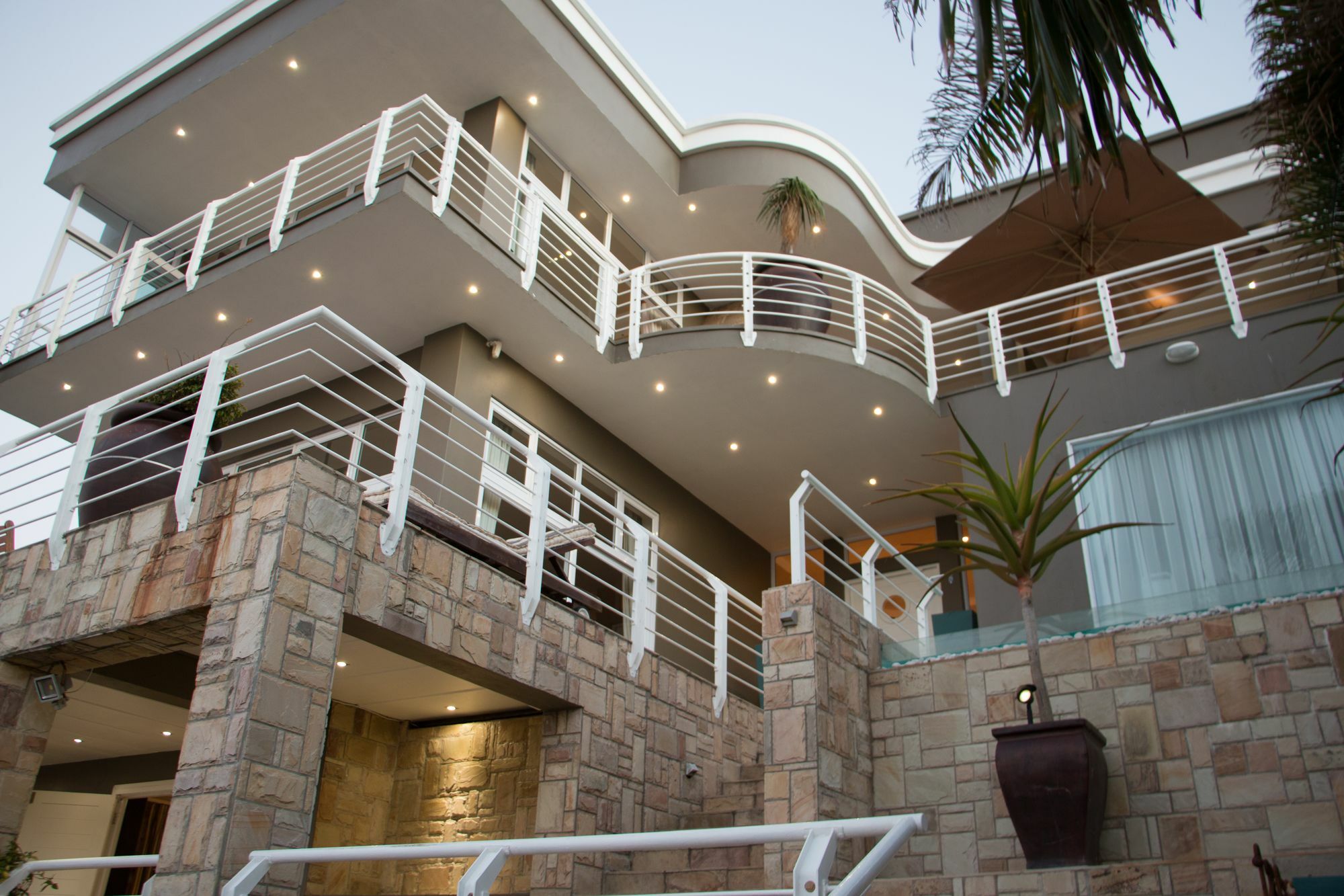 4 On Montagu Accommodation Mossel Bay Bagian luar foto