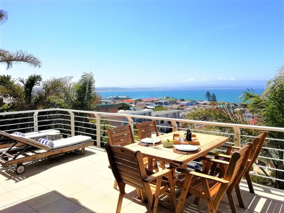 4 On Montagu Accommodation Mossel Bay Bagian luar foto