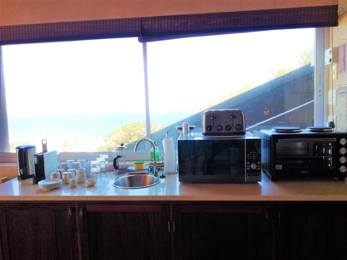 4 On Montagu Accommodation Mossel Bay Bagian luar foto